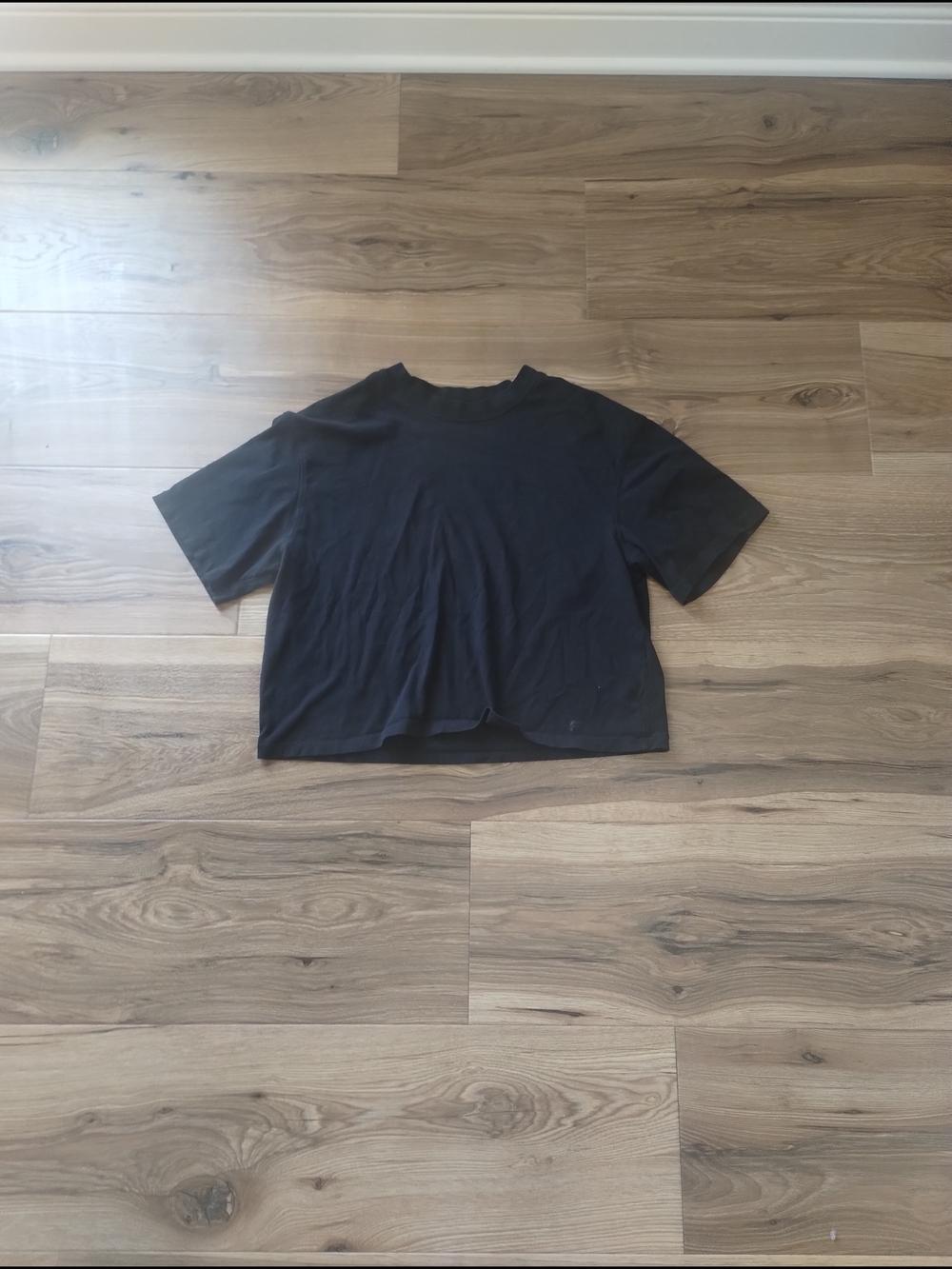 Fabletics Black Short-Sleeve Crewneck Tee
